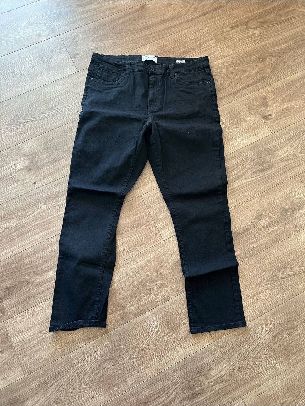 Kenneth Cole Men’s 38x32 Black Athletic Fit Jeans